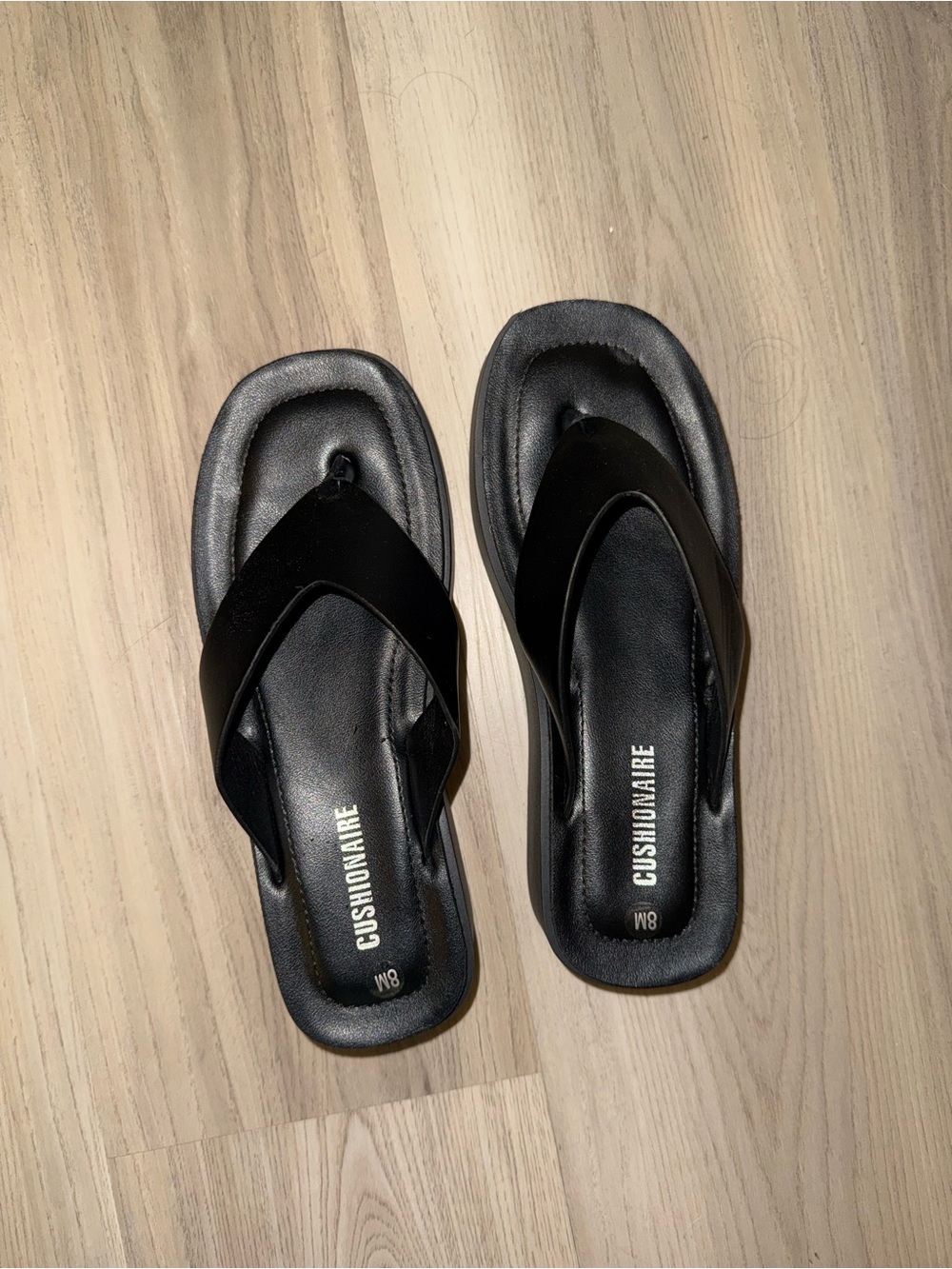 Cushionaire Black Women's Thong Sandals